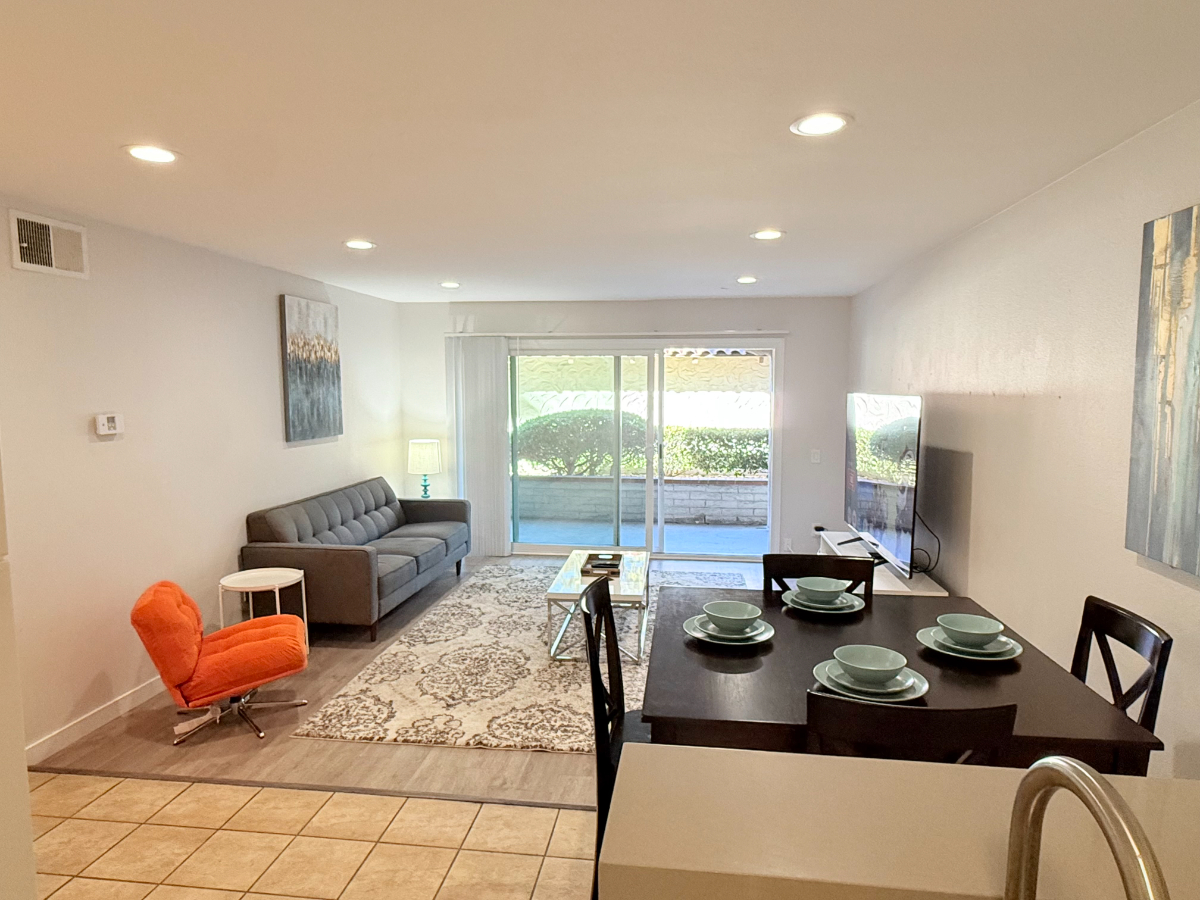 Mission Valley Furnished 2 bed condo - Pet friendly - Fast WiFi and Free parking - Photo 5