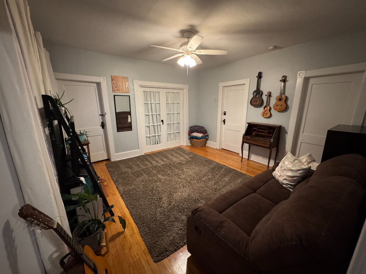 Private Room in Nice Quiet Neighborhood 5 min from Wynn, Utica College, MVCC - Photo 6