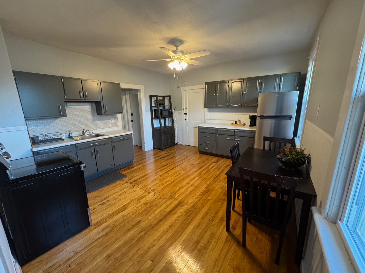 Private Room in Nice Quiet Neighborhood 5 min from Wynn, Utica College, MVCC - Photo 12