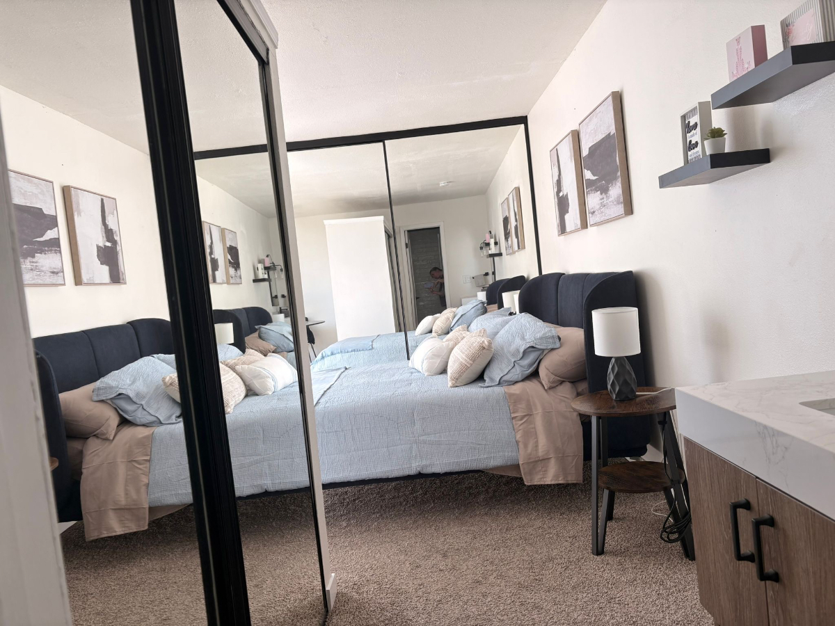Bright Studio Centrally Located - Photo 3