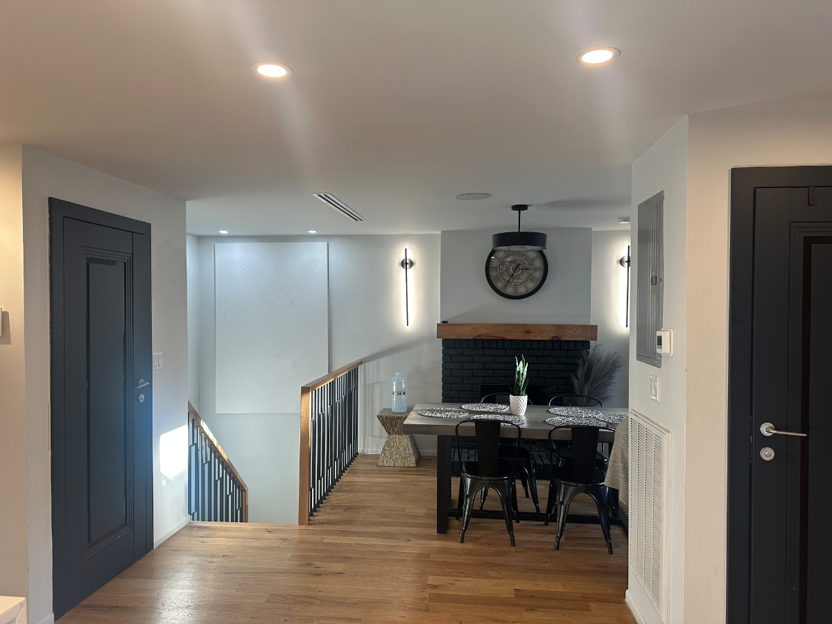 Cozy and Spacious Duplex Townhome - Photo 4