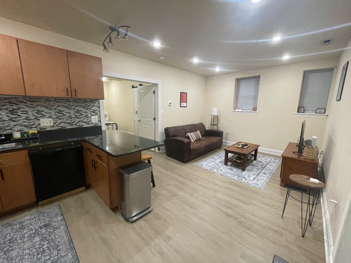 Union market condo - Photo 6