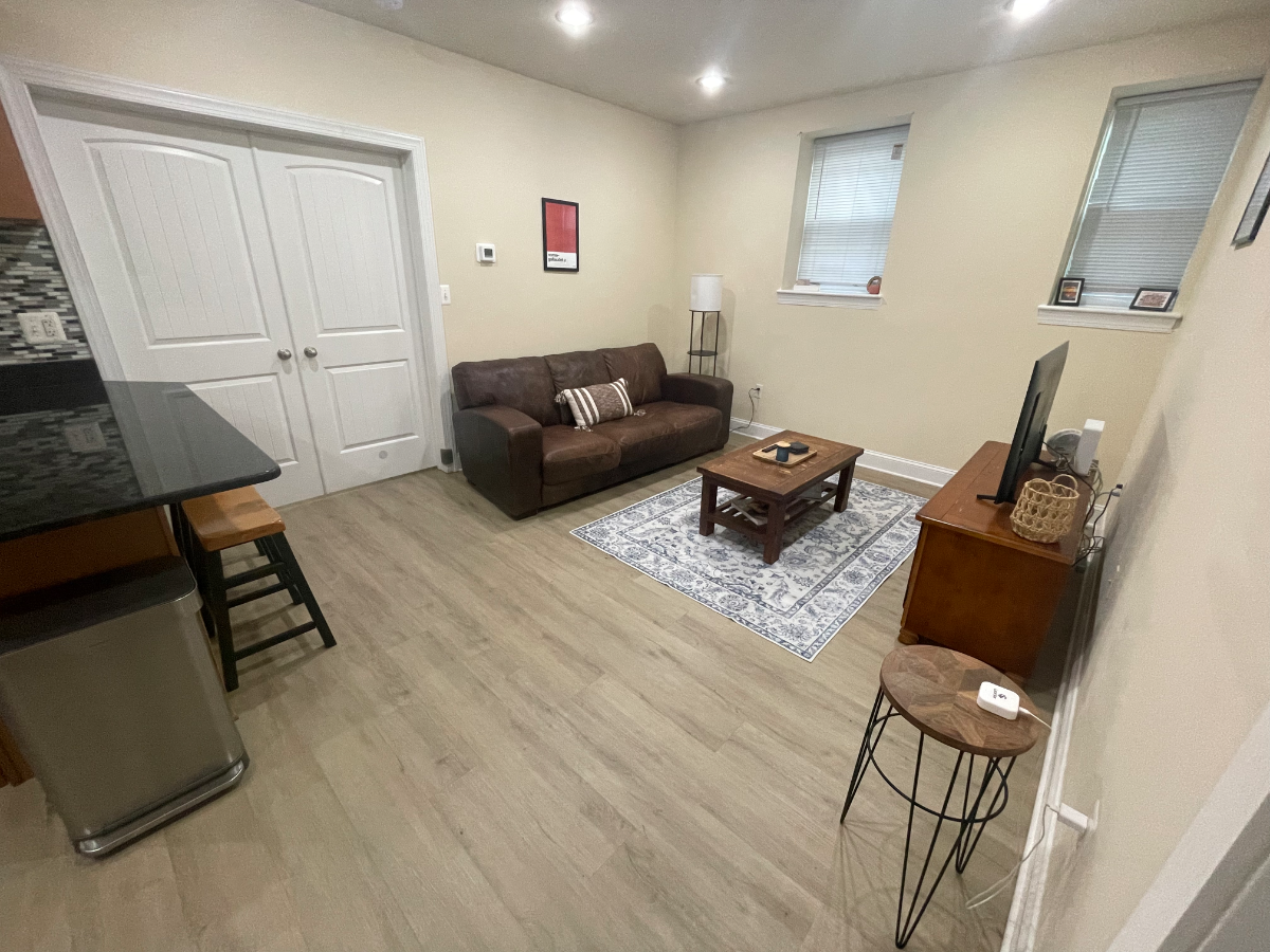 Union market condo - Photo 5