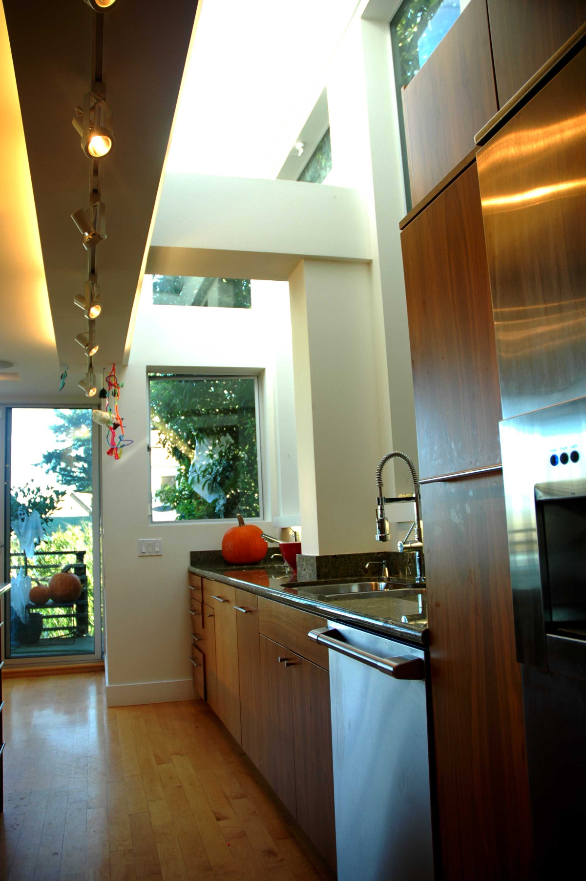 Castro-Noe Modern Elegance 2 - Photo 3