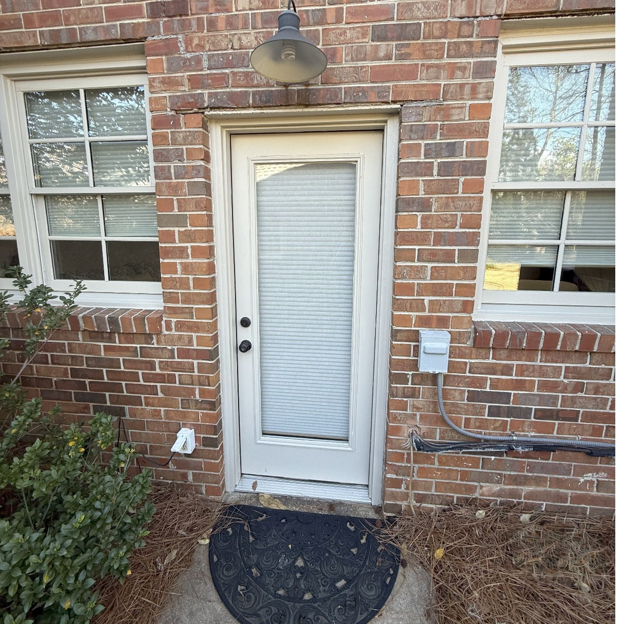 Light and Airy Basement Apartment to Rent in Dunwoody