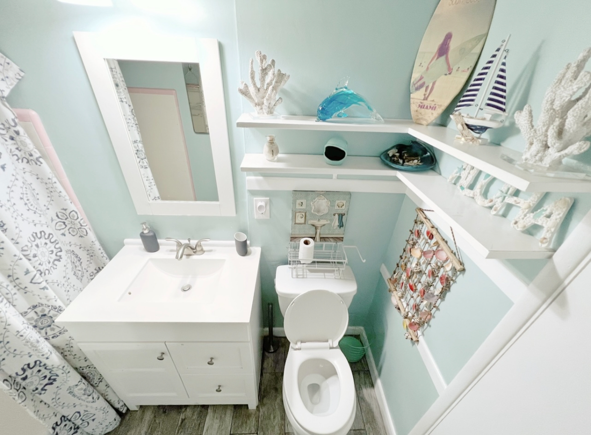 Beautiful Cottage in 91606 - Photo 6