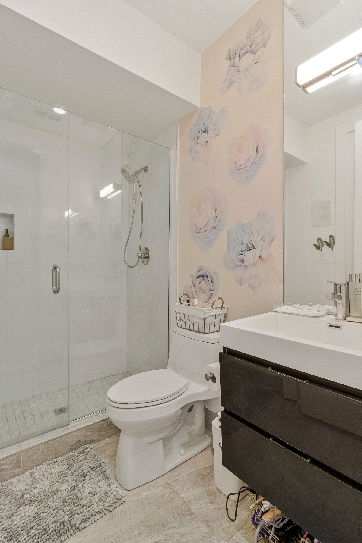 Charming Condo for  Prime Location - Photo 7
