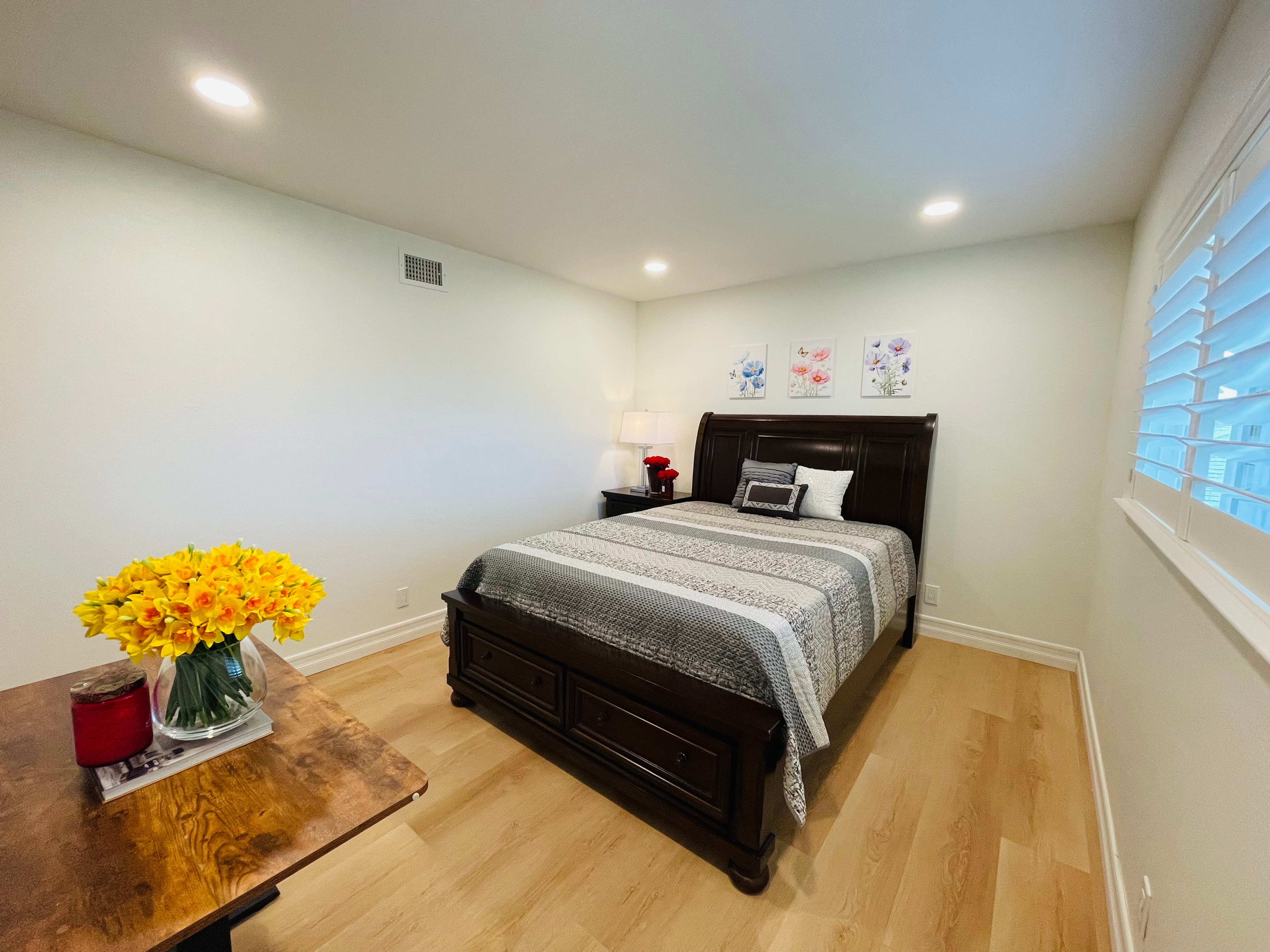 Gorgeous House - Multiple Rooms for Rent, Fully Furnished - Photo 6