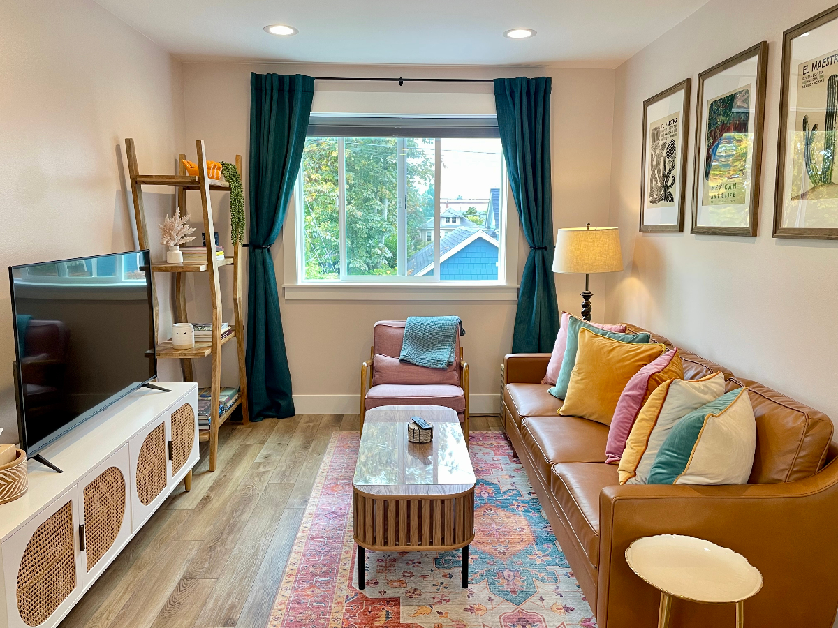 Bright and Cozy Sunnyland Apartment - Photo 3