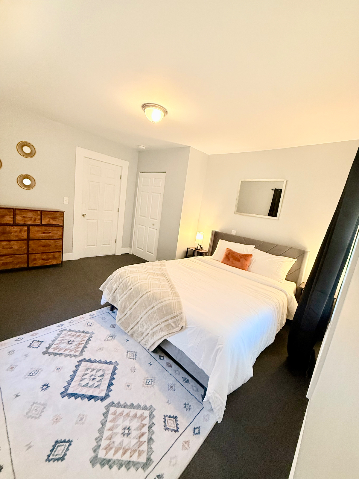 Renovated cozy 2 bedroom near Uof R and Major... - Photo 5