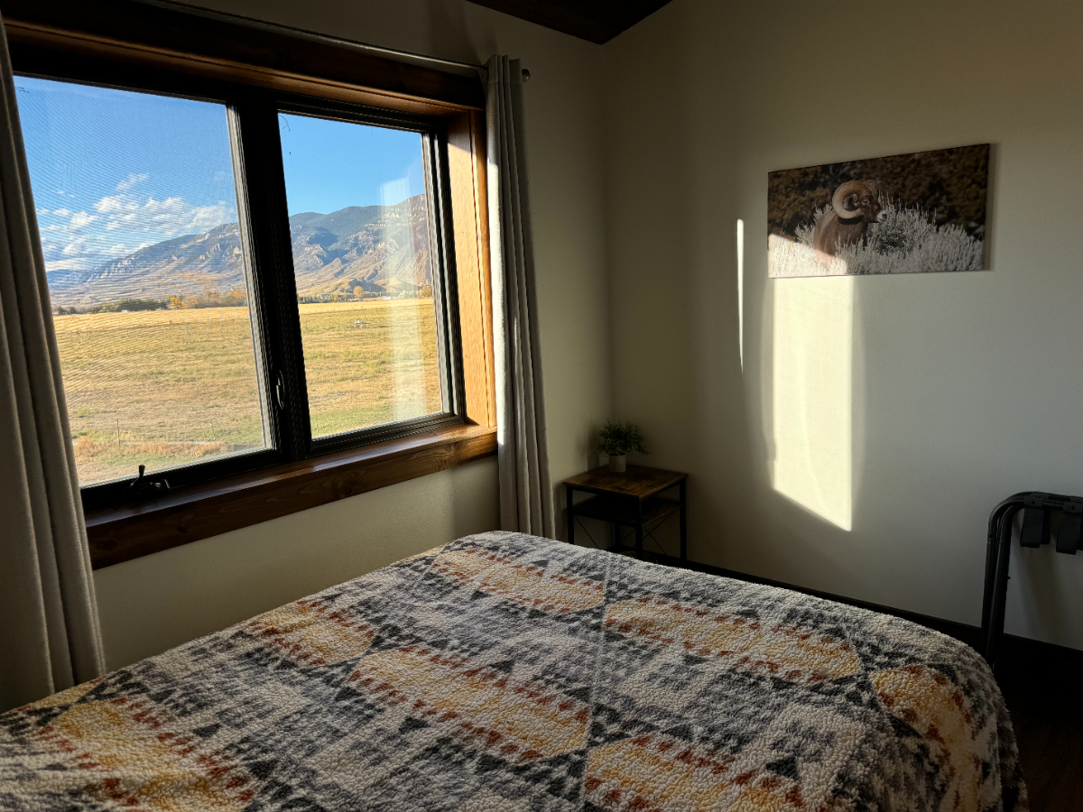 Sunsets, Horses, & Lake Trails on Private Drive - Photo 4