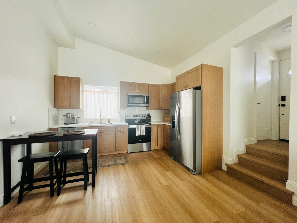 Hawk's Nest - New 2 BR/1 BA - Photo 5