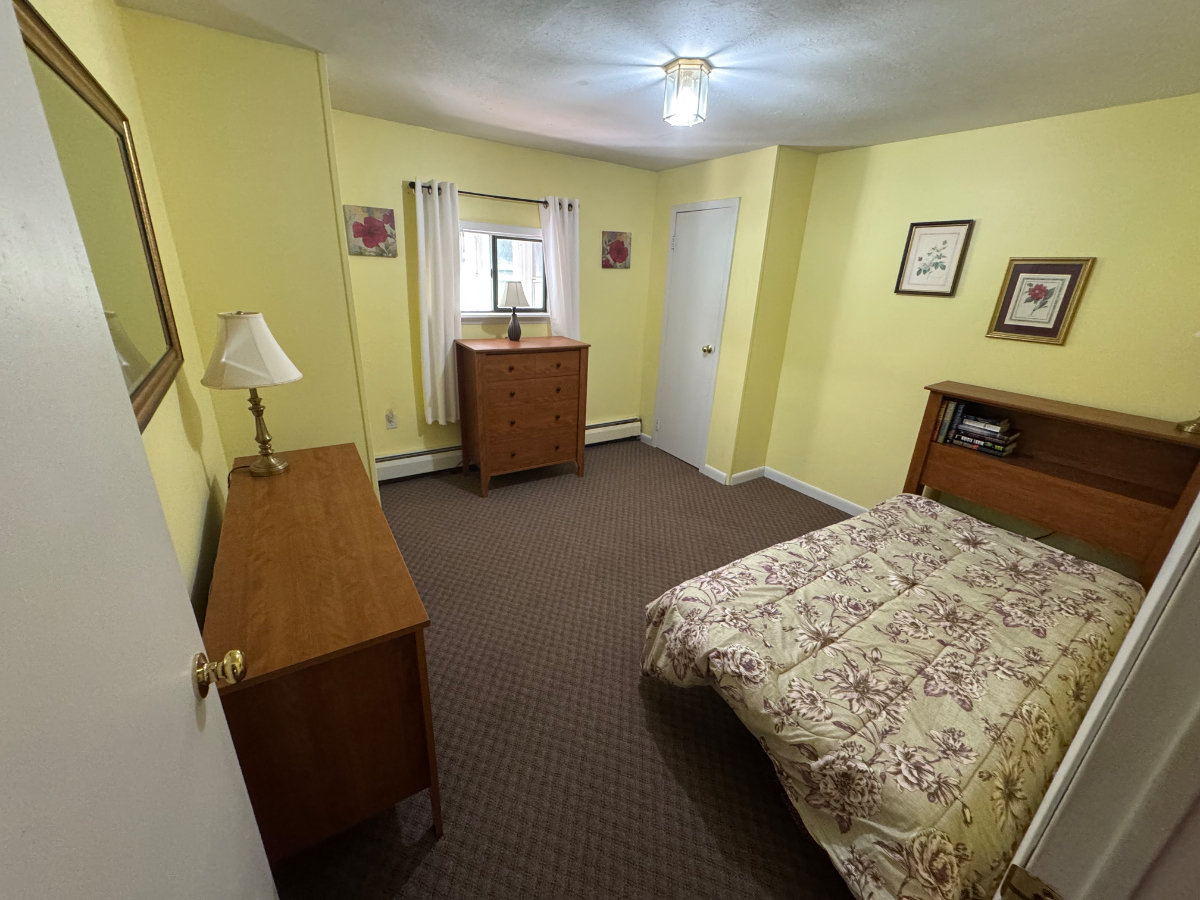 Private Furnished Rooms at 453 Grippen Hill Road - Photo 3