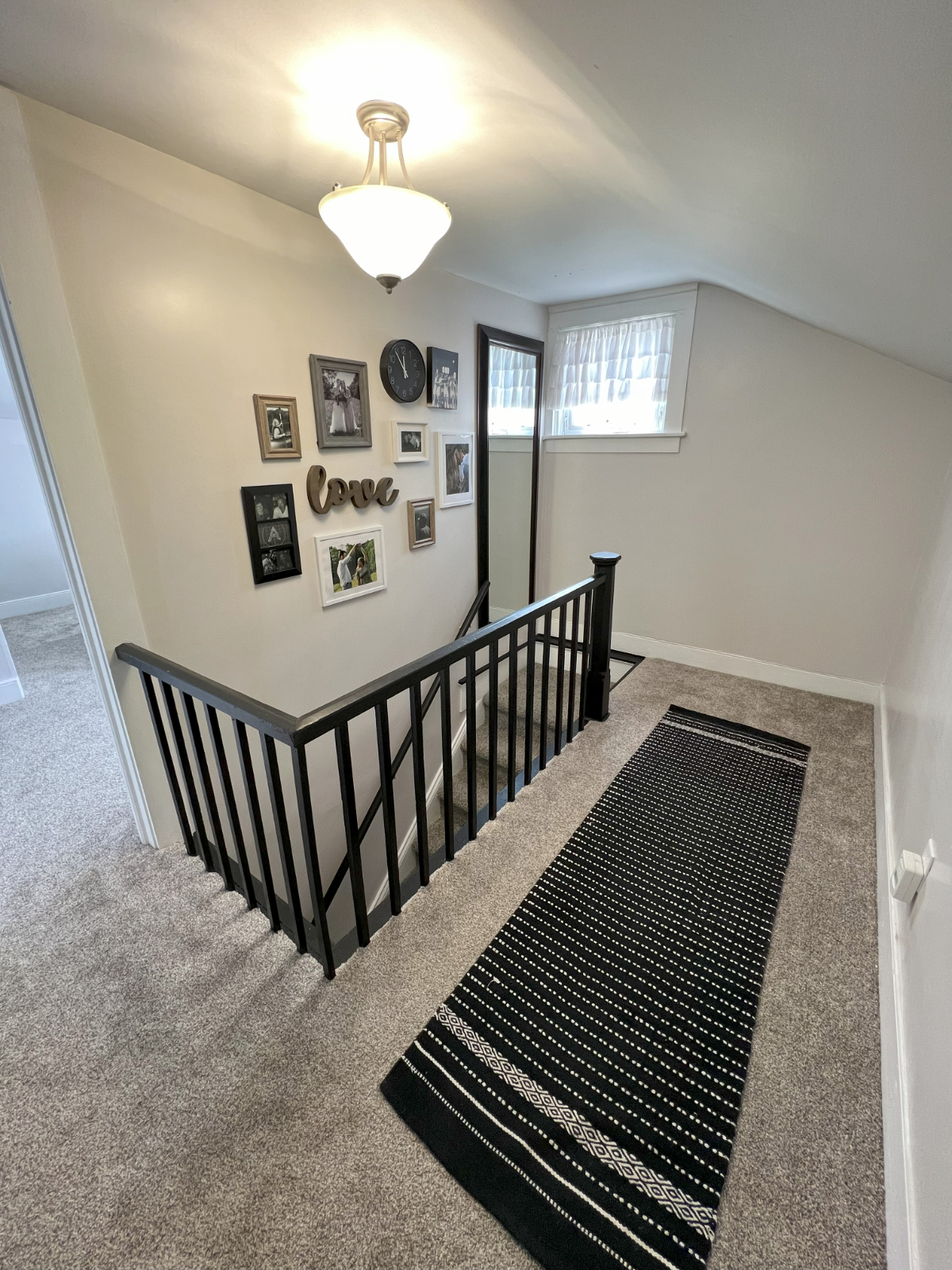 Wayland Corner House - Photo 3