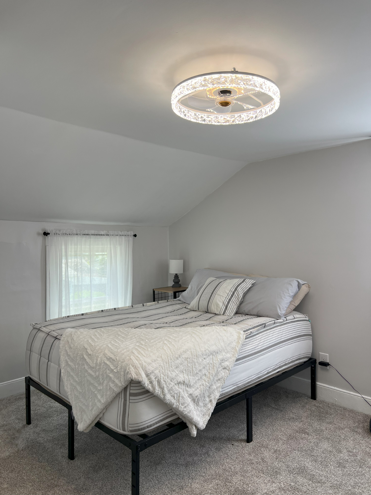 Wayland Corner House - Photo 4