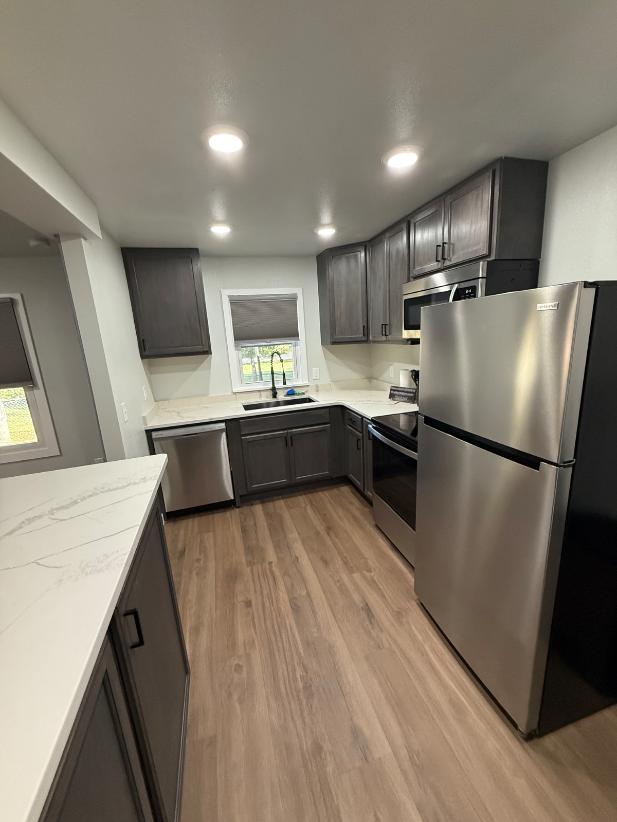 2 Bed 1 Bath Apartment Close to Downtown Sheridan with Great Amenities - Photo 7