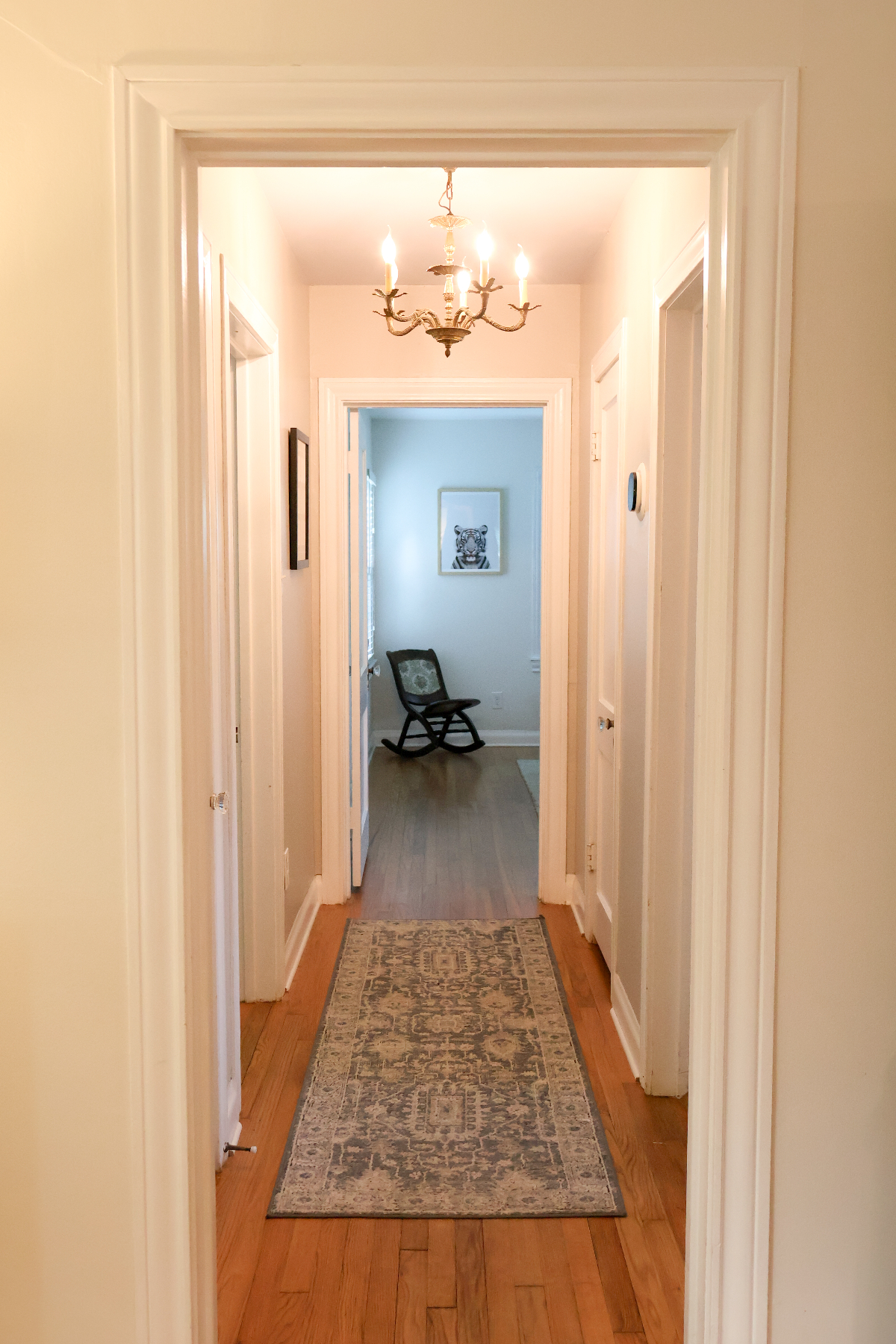 Quiet Cottage in Central Location - Photo 10