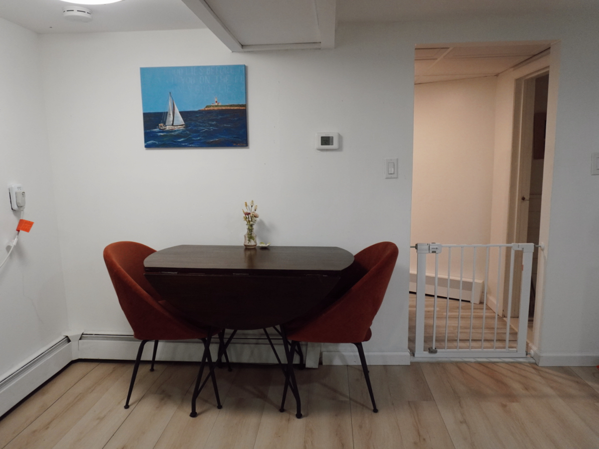 Beautiful Fully Renovated 2bd/1ba Apartment W/D - Photo 6