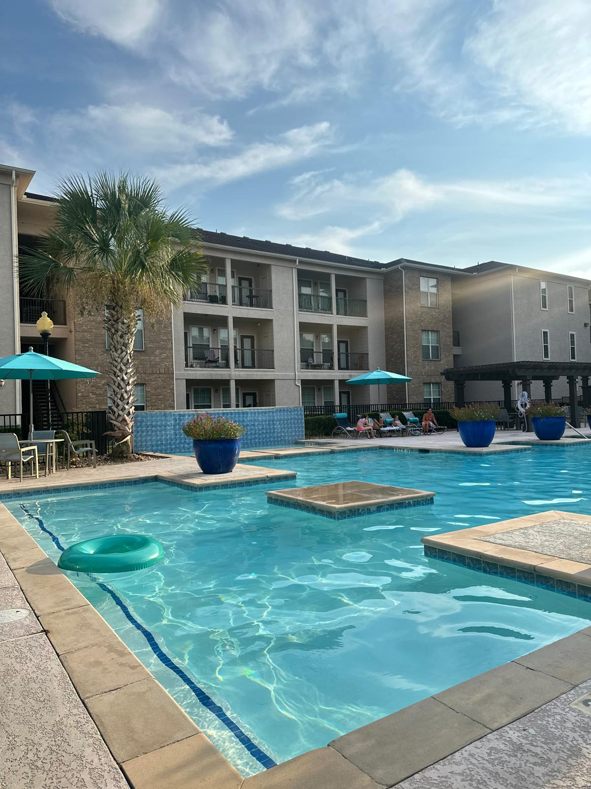 Comfortable 2BR Getaway Close to The Woodlands - Photo 6