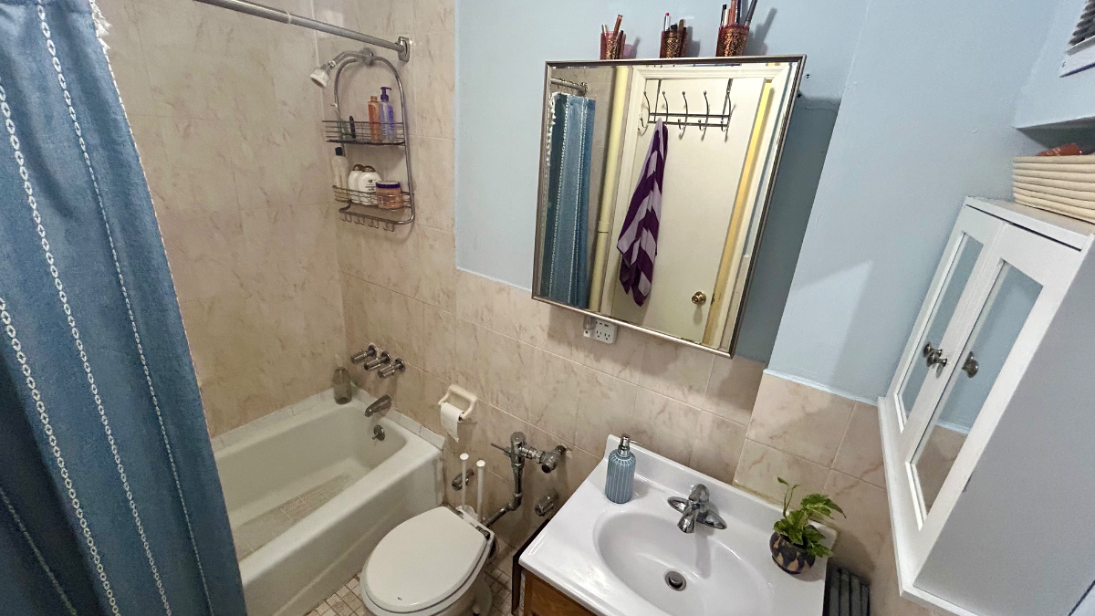 Great Location & Beautiful Layout in Brooklyn - Photo 9