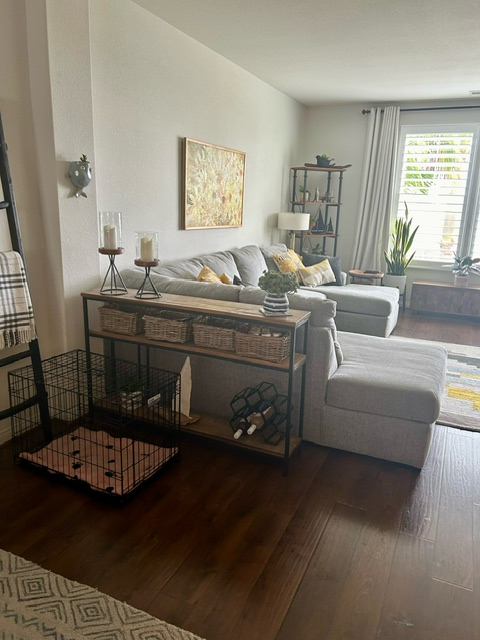 Close to Oceanside Harbor and Beach-Stylish Haven in Oceanside