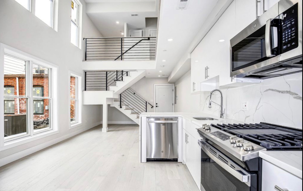 3BR/2BA Suite - King Bed - Pet Friendly - Downtown DC - Photo 1