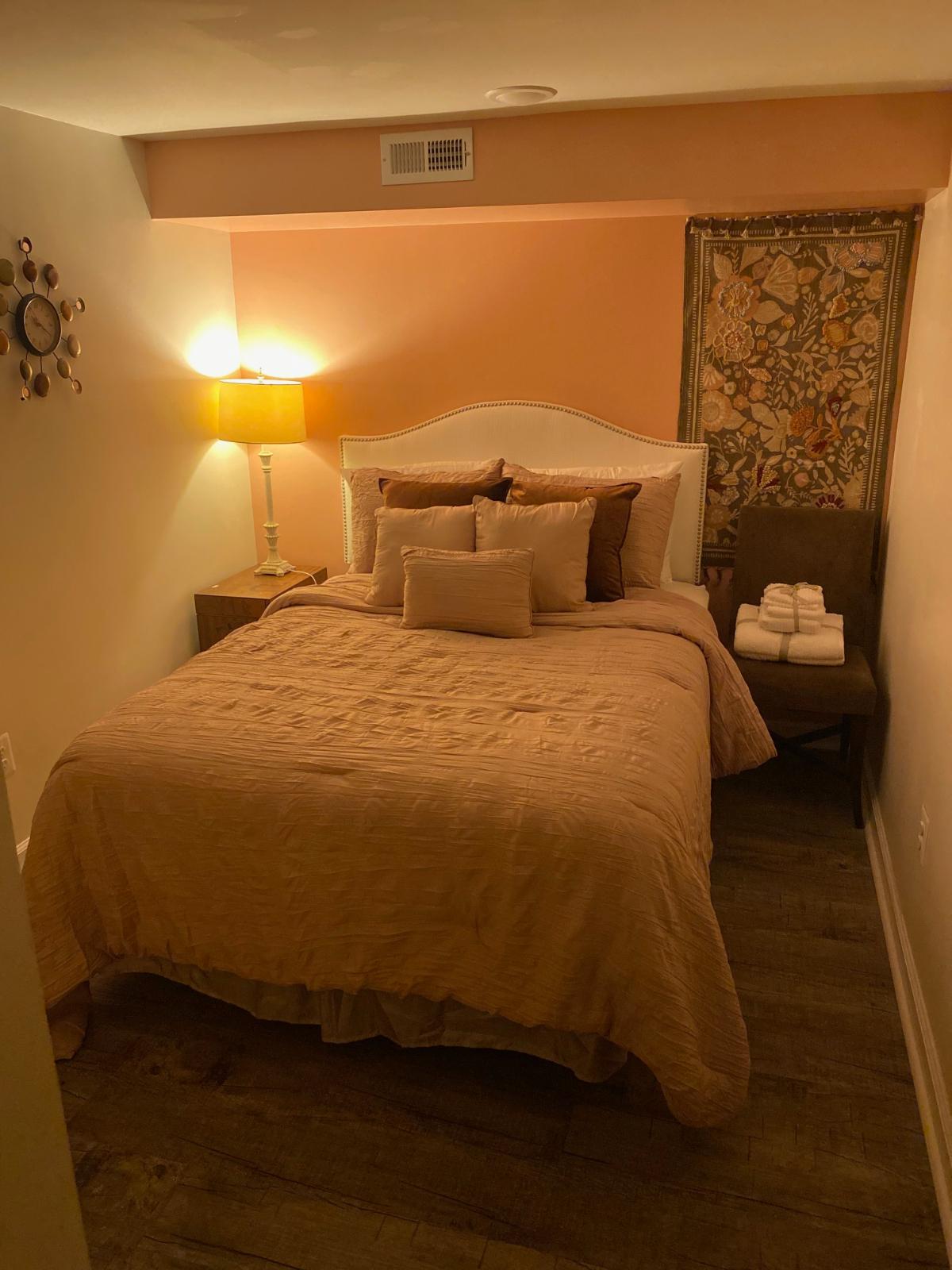 Chic 1-Bedroom DC Retreat - Photo 10