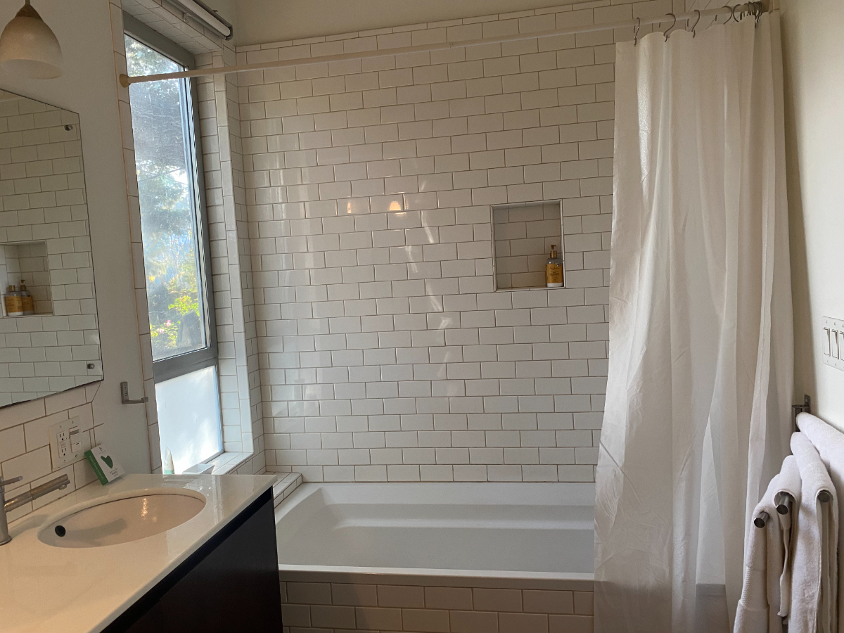 Lofty Studio in Silverlake Heights - Photo 6