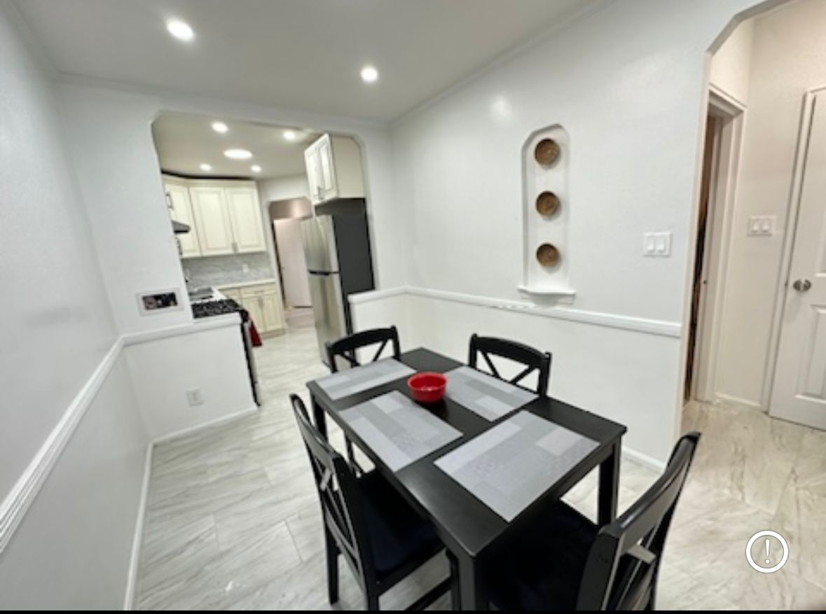 Spacious Room With Brand-New Furniture In Prime Brooklyn Location Near Major Hospitals - Photo 6