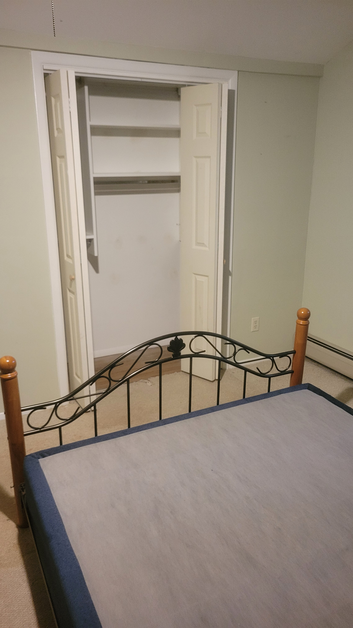 Charming Suite w/ Private Bath & Living Area in Spacious Townhouse -- New City's Prime Location - Photo 5