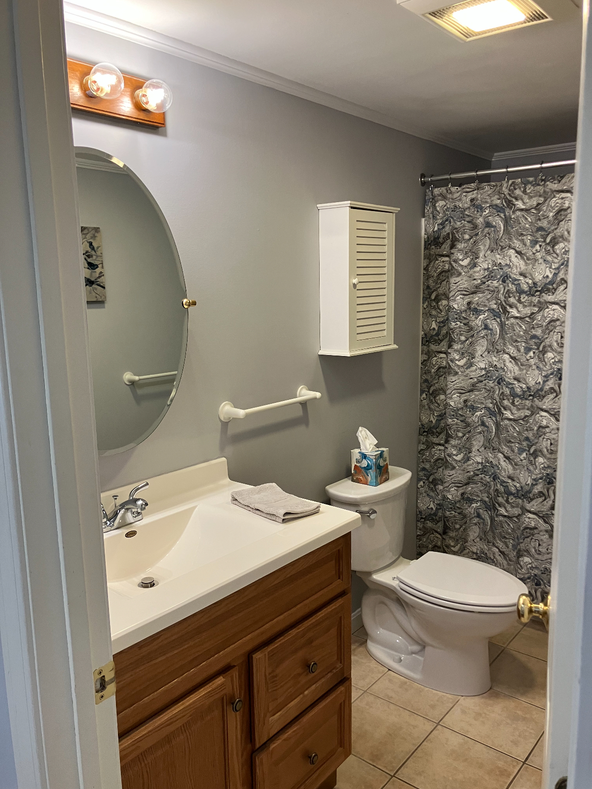 spacious 1 bedroom west Brattleboro area - Photo 3