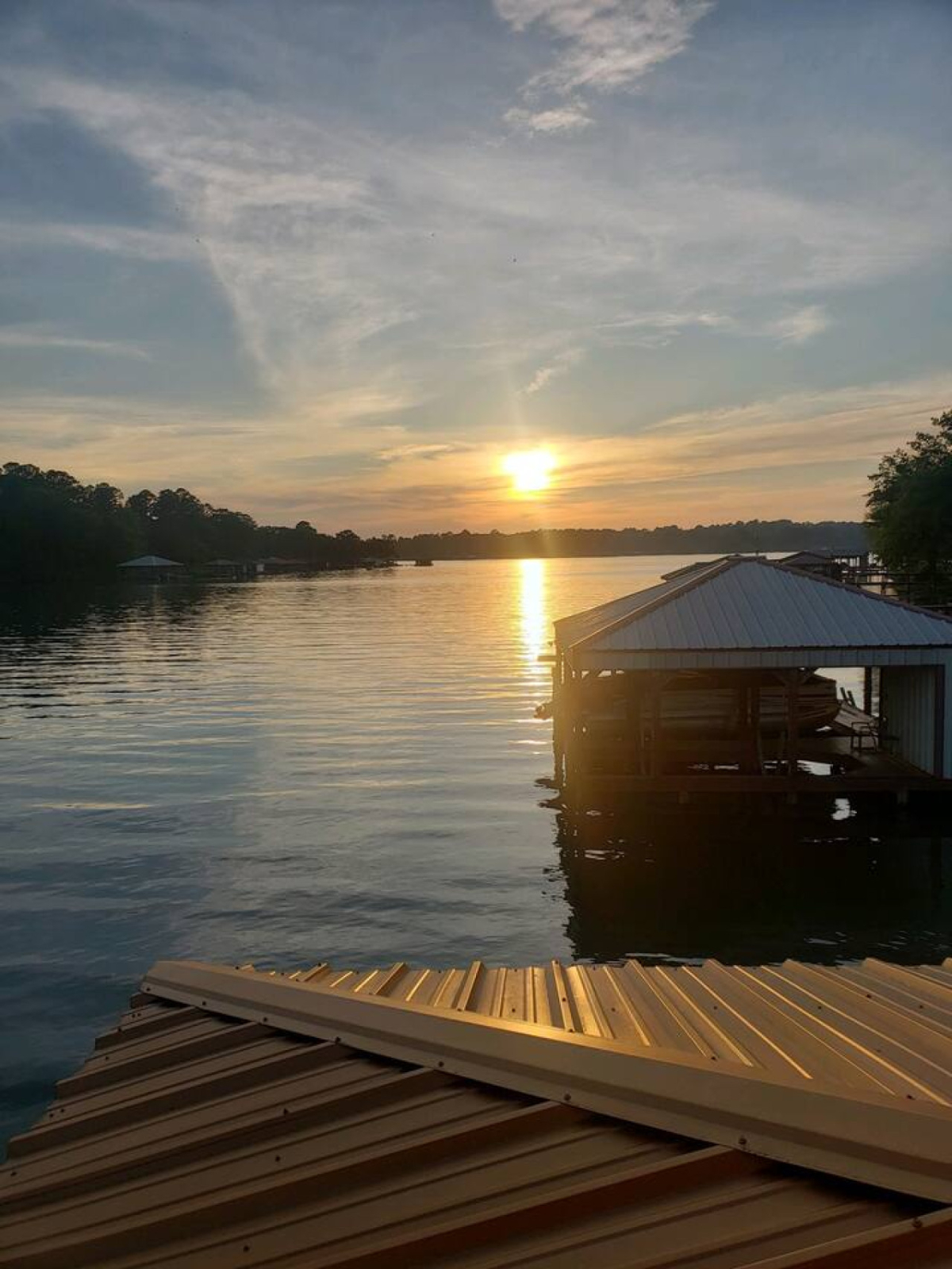 Peaceful Lakefront Home Away from Home 3b/3b with office - Photo 4