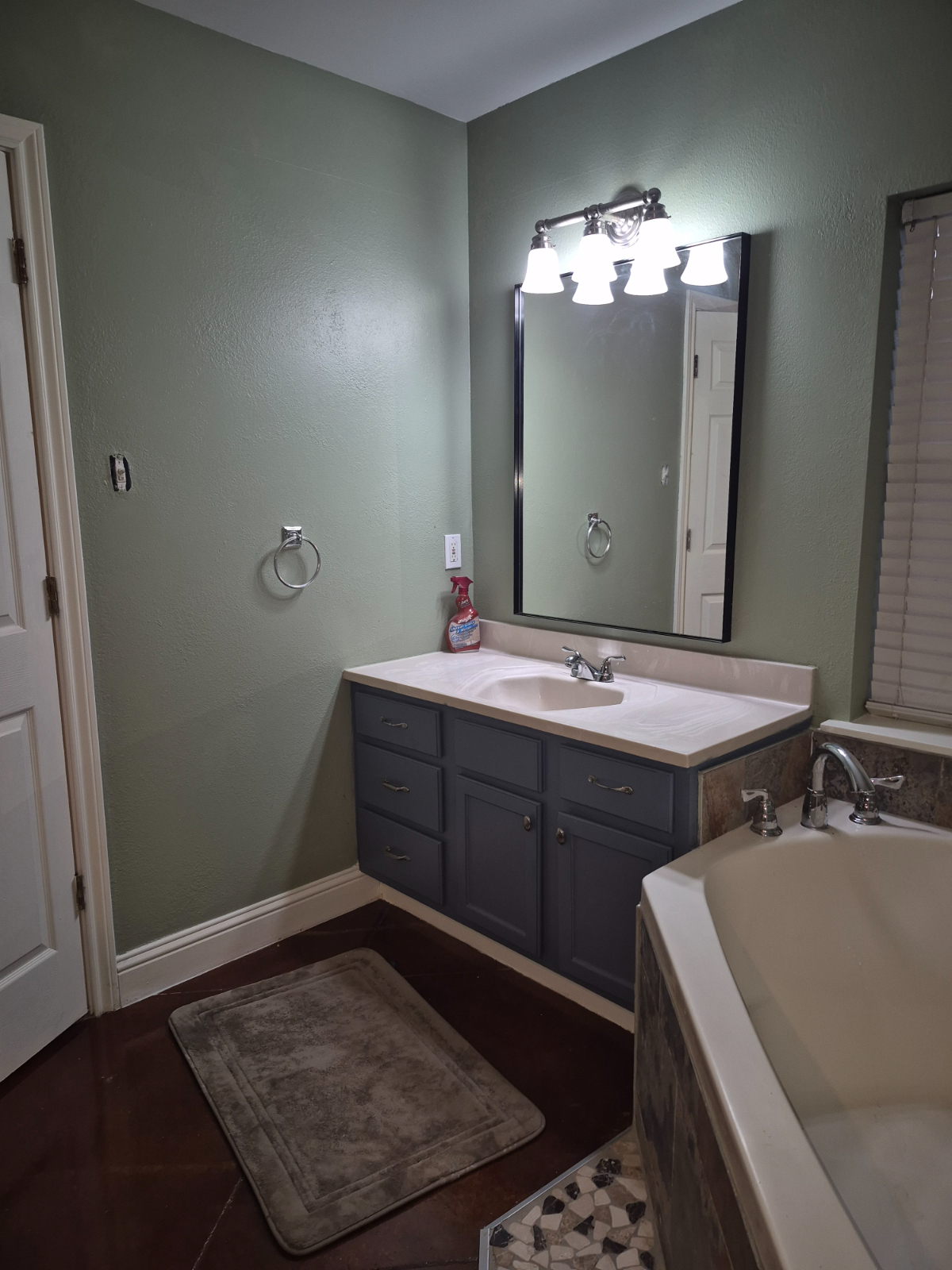 Peaceful Lakefront Home Away from Home 3b/3b with office - Photo 10