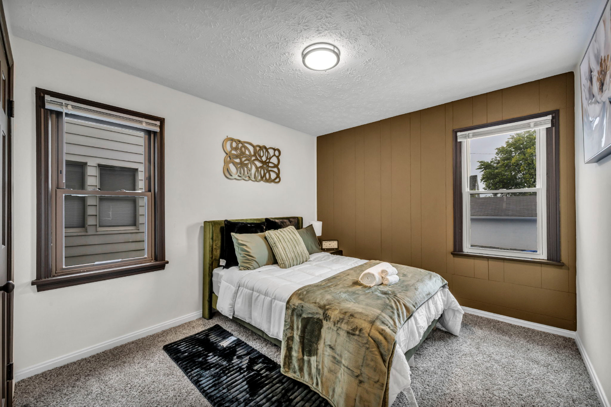 Luxury Rooms Near MetroHealth Parma Ideal for Travel Nurses - Property 918645 - Photo 4