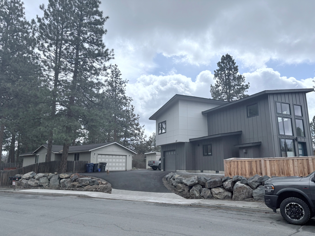 New home in Prime Westside Location - Photo 2