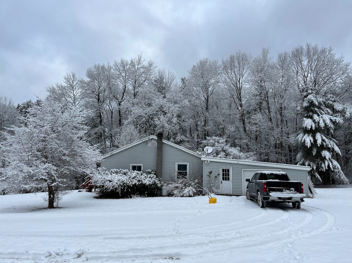 Peaceful Minimalist Retreat - Photo 2