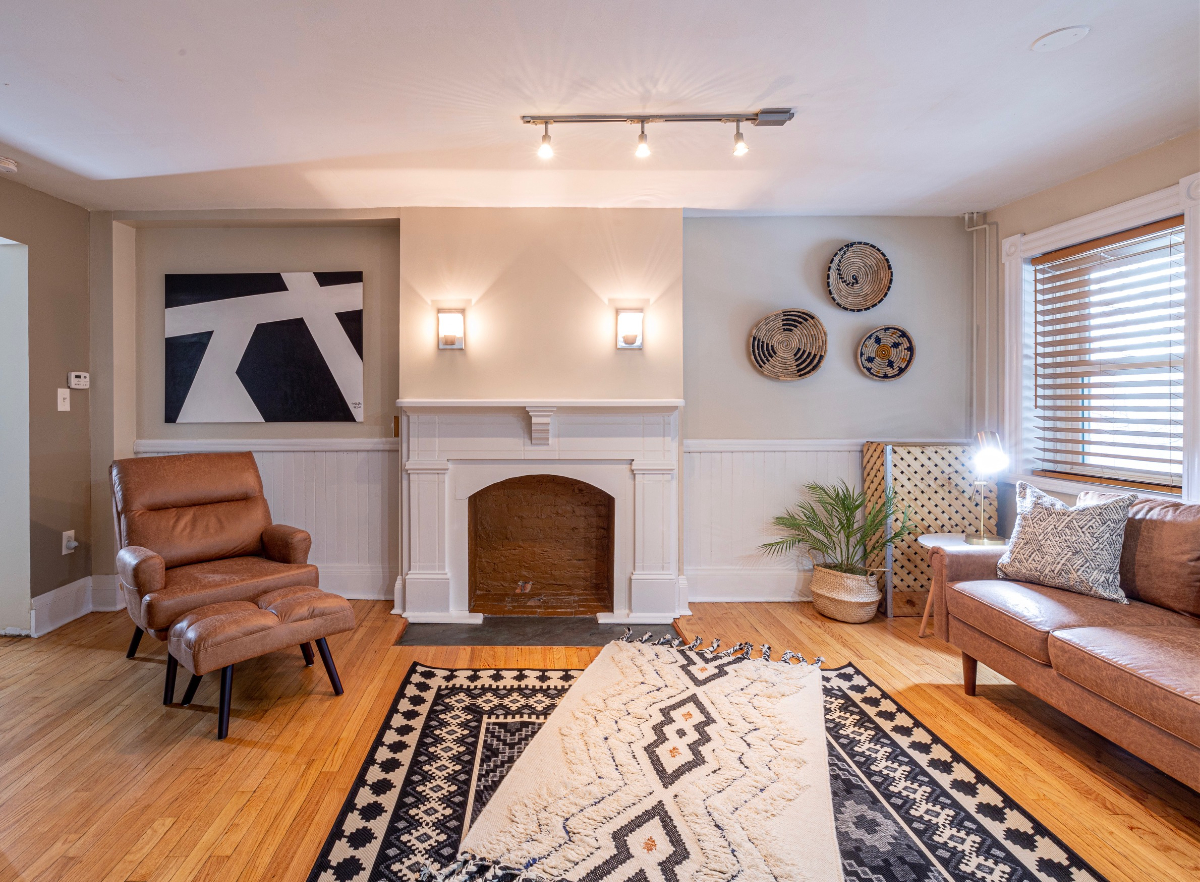 Cozy Apartment by AMC Hospital-Free Parking - Photo 1