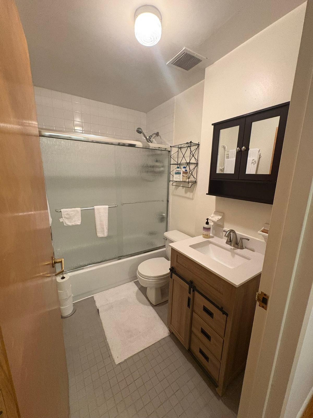 Spacious Comfy 2BR/2Bath, Private Garden Duplex in Clinton Hill, Brooklyn - Photo 9