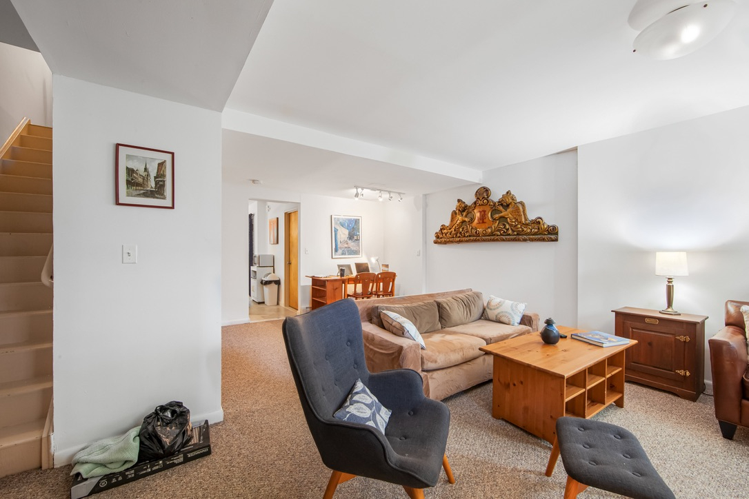Spacious Comfy 2BR/2Bath, Private Garden Duplex in Clinton Hill, Brooklyn - Photo 12
