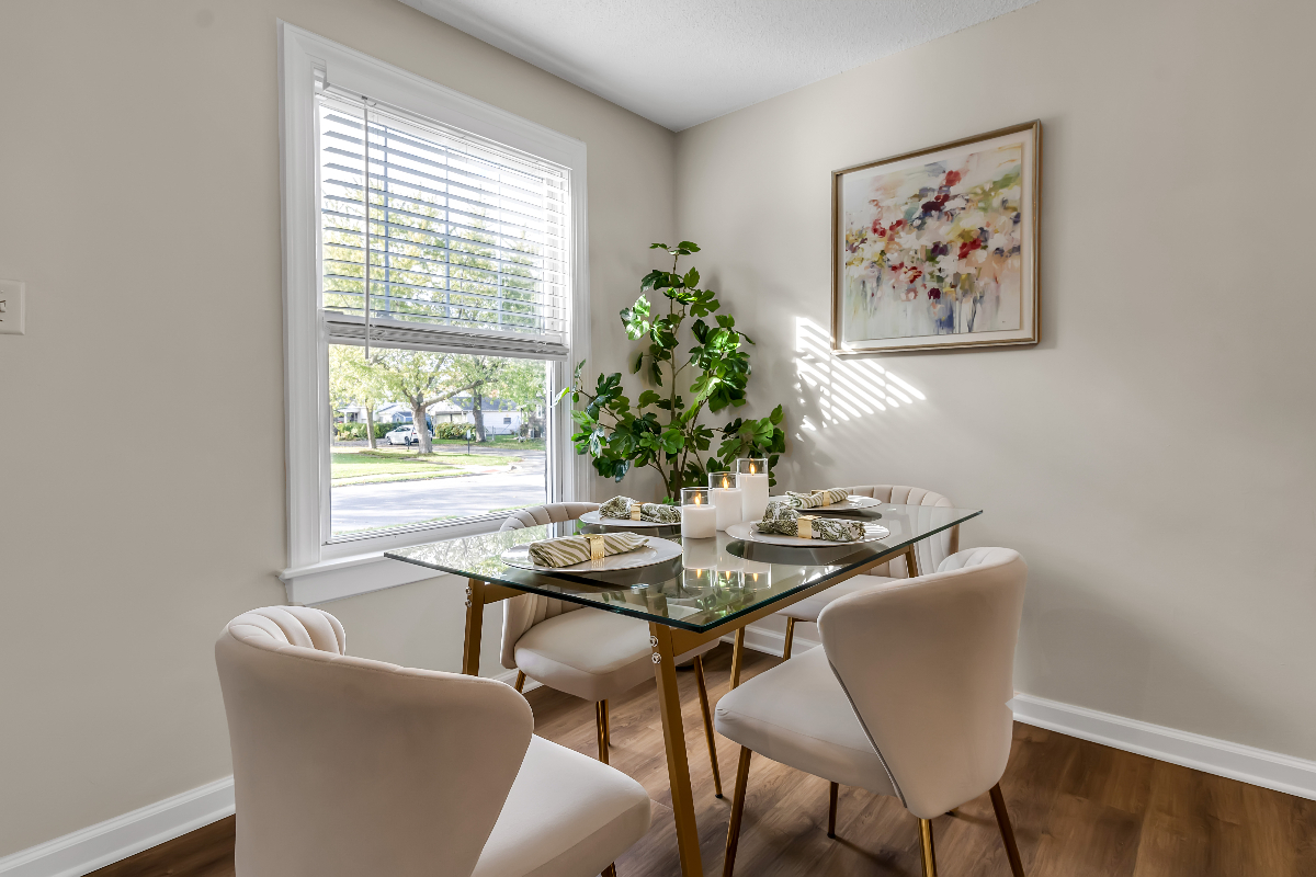 Stylish 2 Bdrm, 1 Bath Entire Unit in Buffalo,  New York - Photo 12