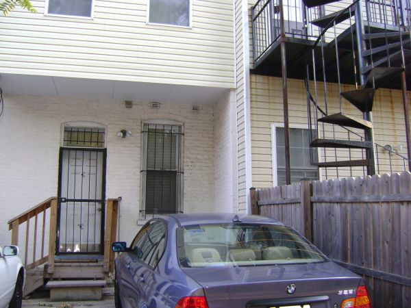 Modern DC Condo near City Center - Photo 10