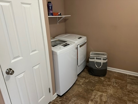 Spacious Ensuite Bedroom  Less Than  5min from University of Rochester - Photo 8