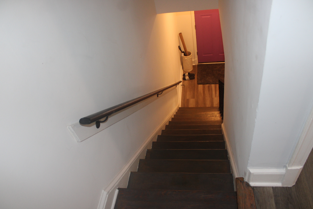 Bright and Cozy 3BR/2BA Home Near H Street - Photo 4