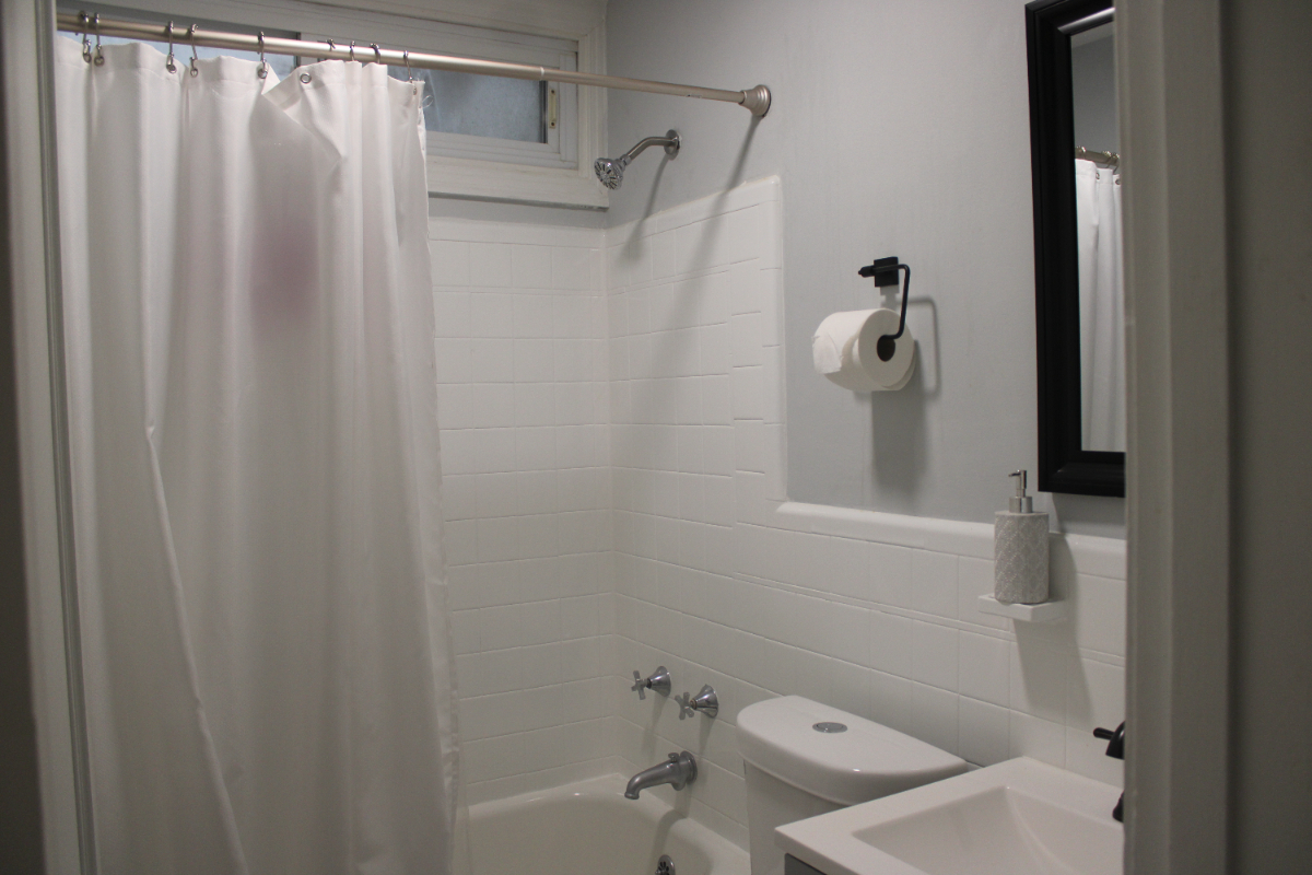 Bright and Cozy 3BR/2BA Home Near H Street - Photo 6