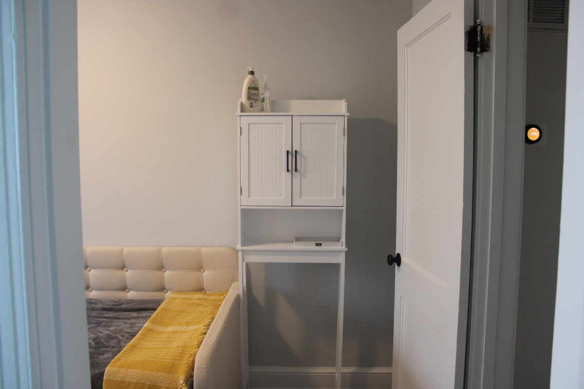 Bright and Cozy 3BR/2BA Home Near H Street - Photo 9
