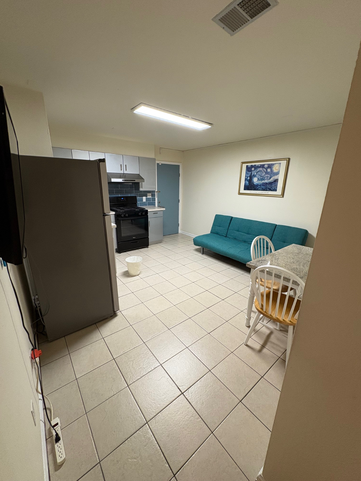 Quiet & Private Bottom Unit in Portola, SF - Fully Furnished - Photo 2