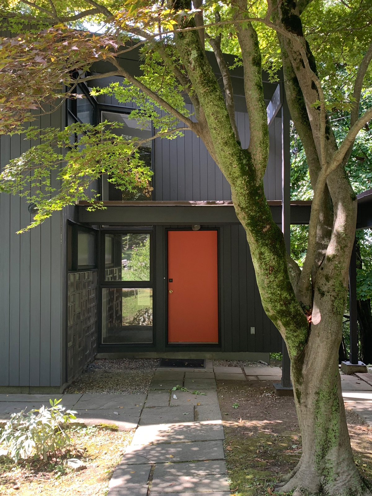 Mid-Century Modern Glass House with Hudson River Views - 50 Min to Grand Central - Photo 2