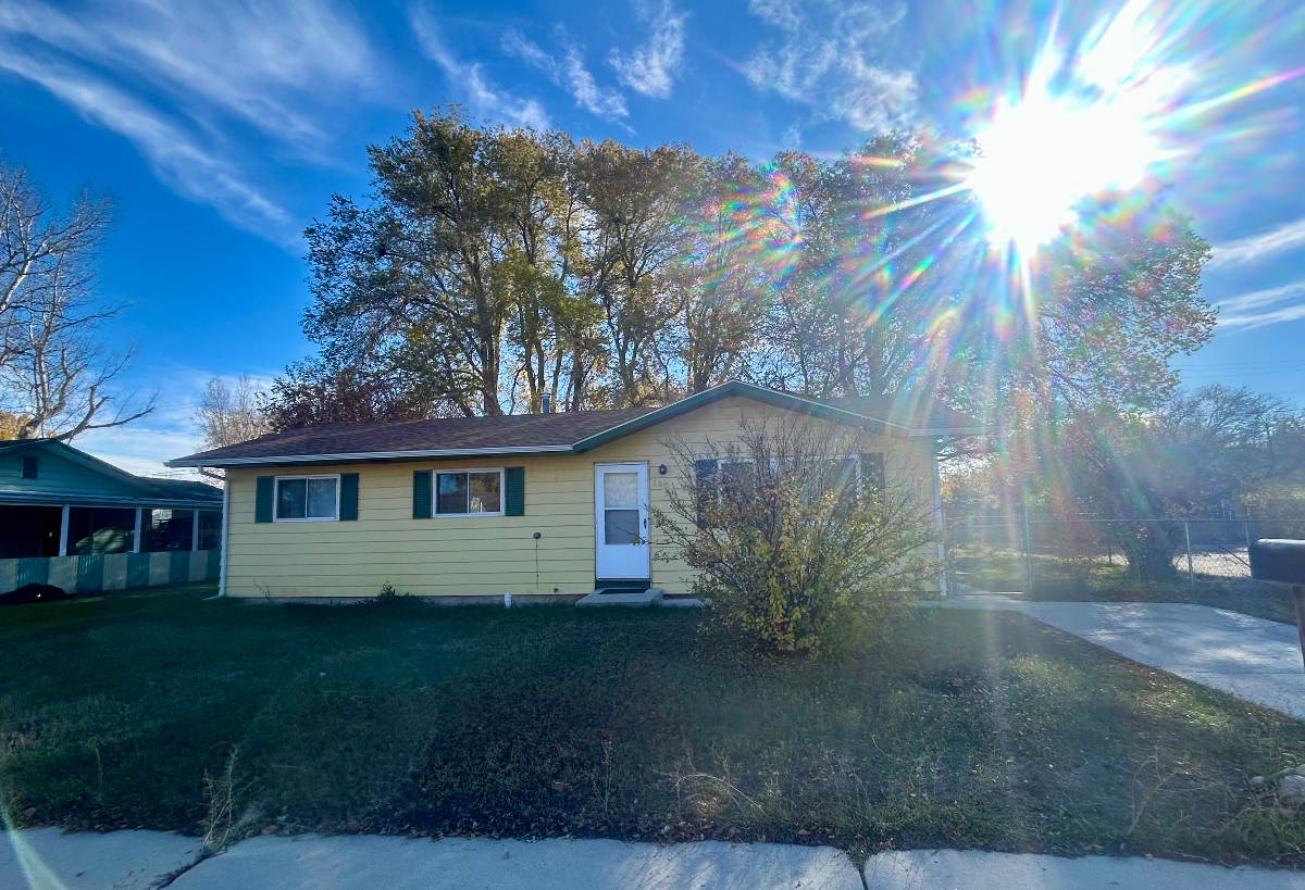 Charming Lander Home for Rent - Photo 1