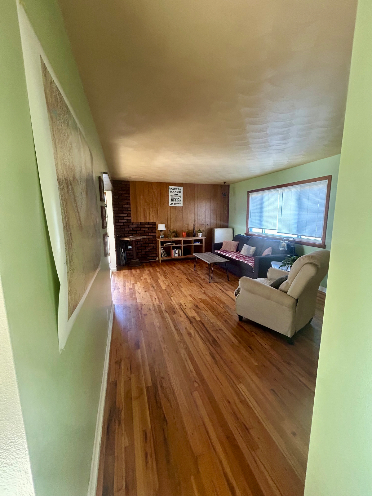 Charming Lander Home for Rent - Photo 8