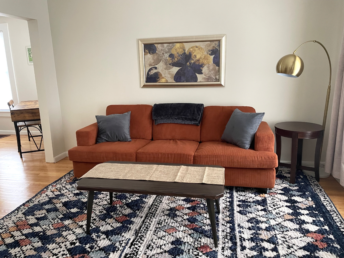 Quiet 2 bedroom minutes from Wynn - Photo 1